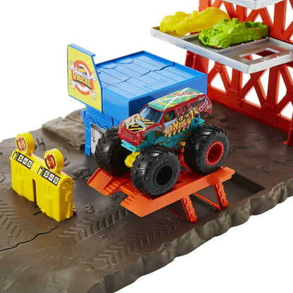 Hfb12 Hot Wheels Monster Trucks Estacao de Explosa